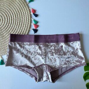 Victoria’s Secret PINK Velvet Logo Boyshort Panty Purple Large NEW